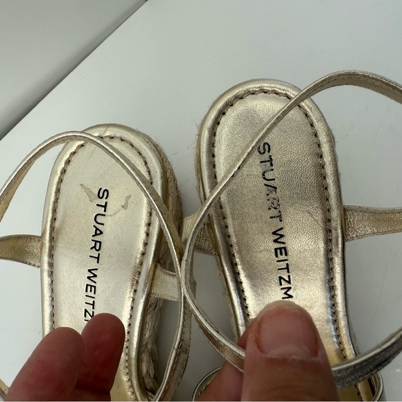 Stuart Weitzman Gold Wedge Sandals size 7.5 - Picture 8 of 9